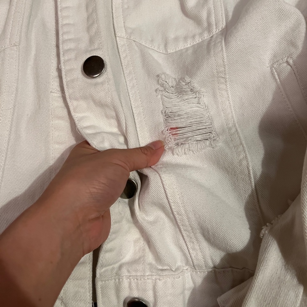 Forever 21 Classic White Jacket - image 3